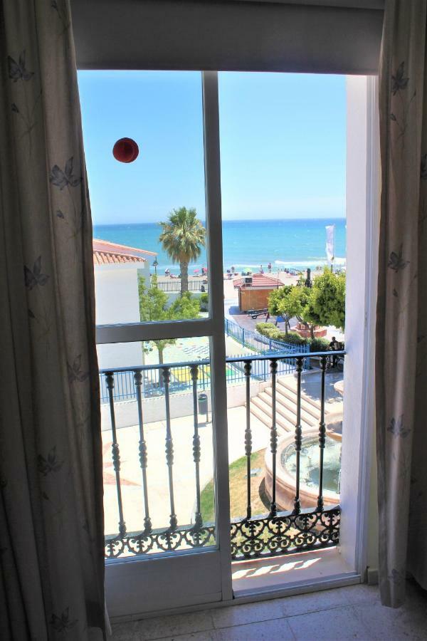 Hotel Cabello Torremolinos Exterior foto